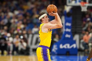 蜘蛛直播-免费无插件直播在线观看_蜘蛛直播nba免费高清现场直播