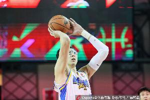 足球直播_足球免费在线高清直播_足球视频在线观看无插件