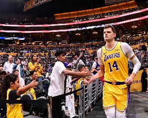 凯斯勒:我太兴奋能回到场上 我已经很久没打真正的NBA比赛了