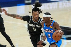 Siegel:这可能是近10年最精彩的NBA揭幕夜 雷霆仍是西部最强球队