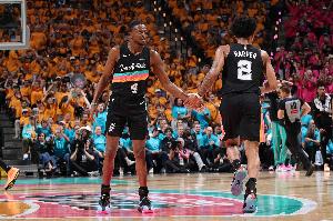 蜘蛛直播-免费无插件直播在线观看_蜘蛛直播nba免费高清现场直播
